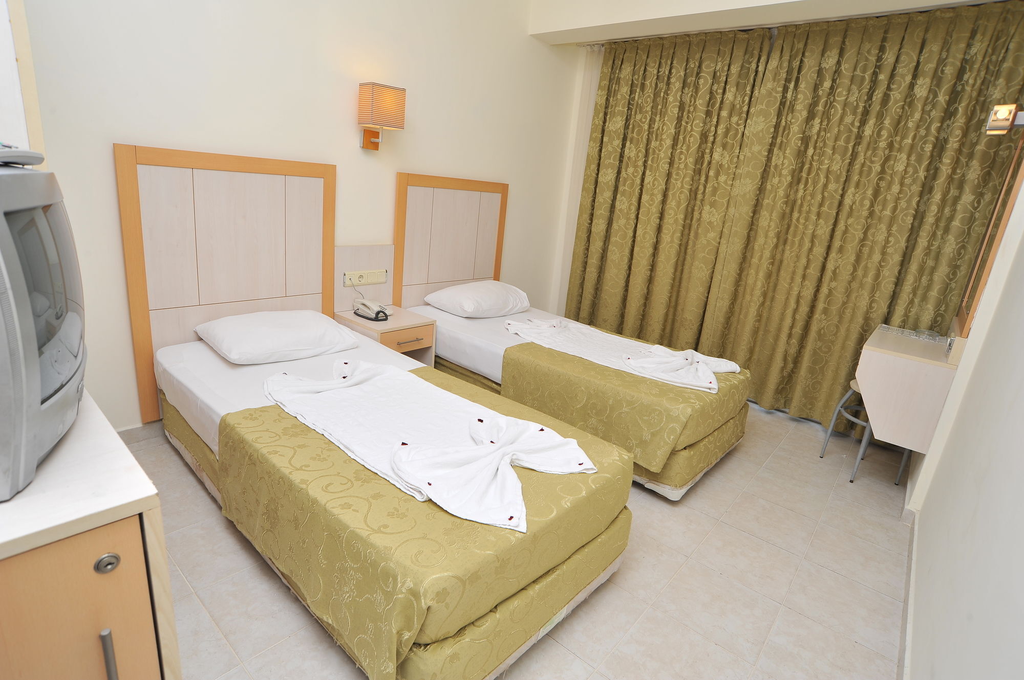 Cleopatra Golden Beach Hotel 阿拉尼亚 外观 照片