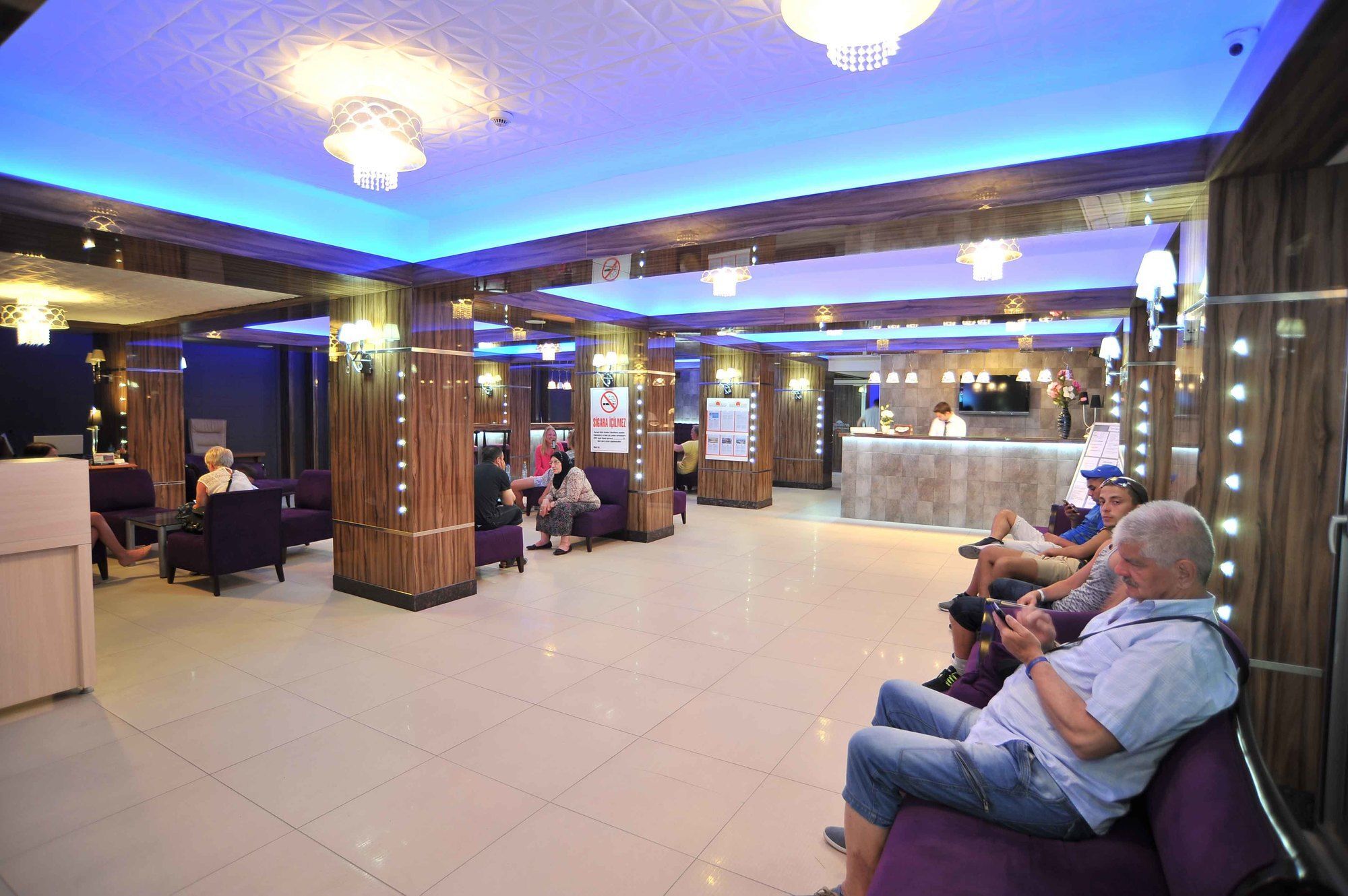 Cleopatra Golden Beach Hotel 阿拉尼亚 外观 照片