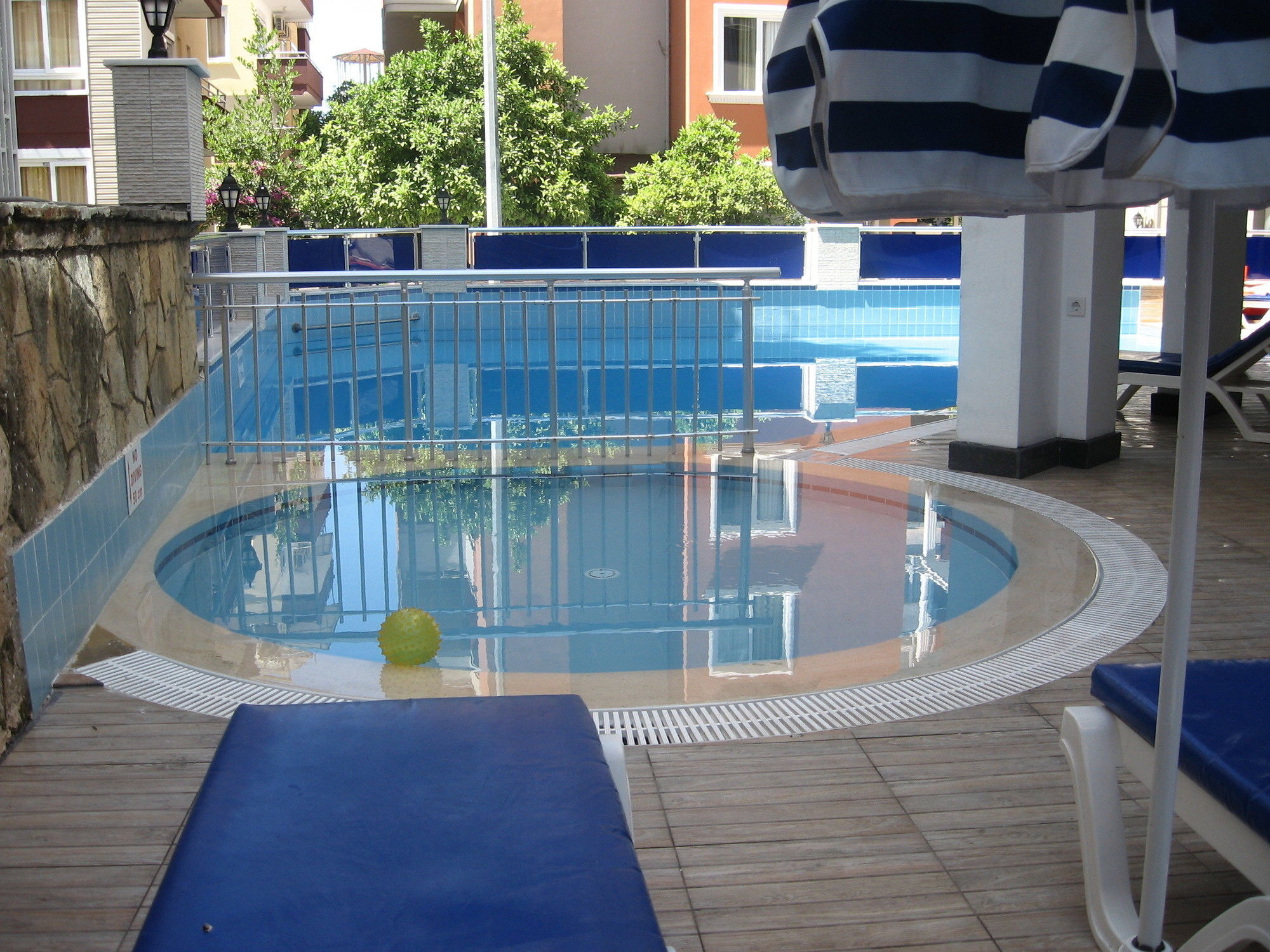 Cleopatra Golden Beach Hotel 阿拉尼亚 外观 照片